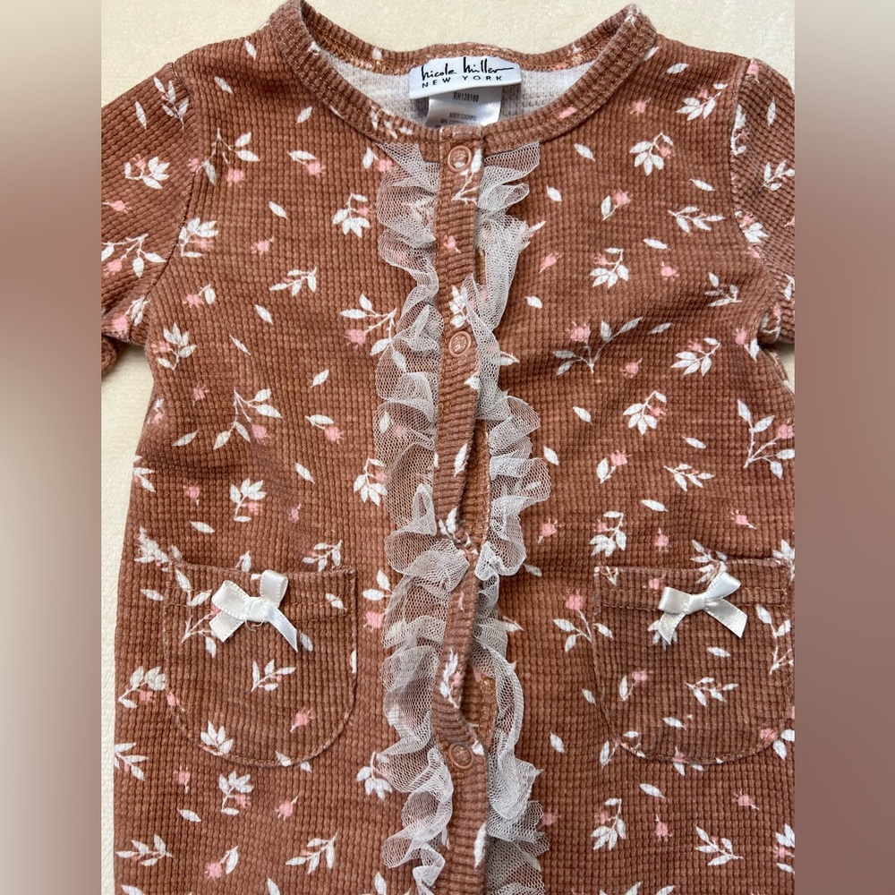 Nicole Miller New York Rust Lace Baby Girl Onesie - Picture 3 of 5